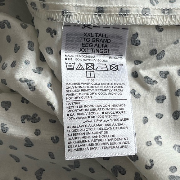 NWT XXL Tall Old Navy Cream Leopard Print V Neck Boho Tunic - Picture 7 of 7